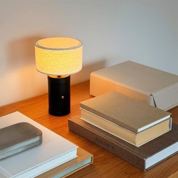 Dyberg Larsen Mellow Led Bordlampe, Sort