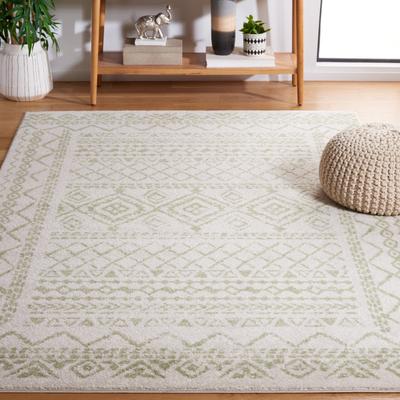 SAFAVIEH Tulum Marte Rustic Moroccan Boho Tribal Distressed Rug