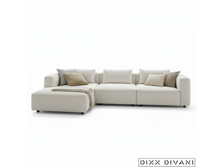 Dixx Divani Six Ecksofa inkl. 3 große Rückenkissen - links Trendiger Textilbezug in Beige, Longchair links oder rechts wählbar, stabil und bequem gepolstert, inkl. Rückenkissen, große Sitz- und Liegefläche Modern