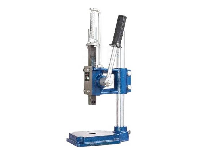 Große Dornpresse, max. Höhe 500mm, 640kg Tragkraft, Dornpresse mit kraftsparenden Federn, mit Bodenöffnung und geschlitzter Tischplatte, wird zum Stanzen, Formen, Nieten und Lochen verwendet.(160kg/35