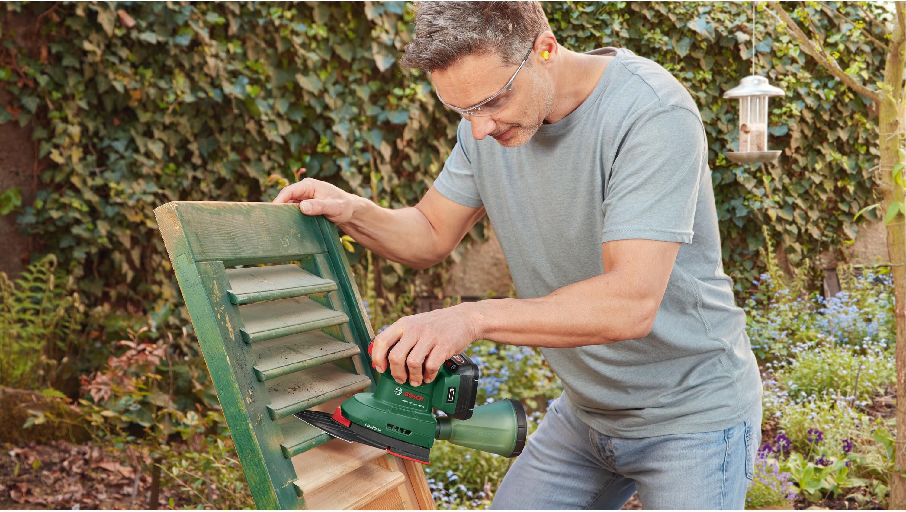 Akku-Multischleifer BOSCH "UniversalSander 18V-10 - solo", grün, B:10,5cm H:13,4cm L:28,4cm, Schleifmaschinen, Akku-Multischleifer, ohne Akku und Ladegerät grün Einheitsgröße