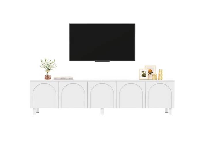 Ropilly tv Board weiß 180 cm, lowboard fernsehtisch modern mit 5 Türen. TV‑Board mit bogenförmigen Türen, Metallfüßen und Kabelmanagement für ausreichend Stauraum.
