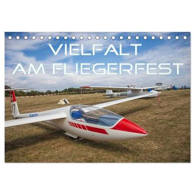 Vielfalt am Fliegerfest (Tischkalender 2027 DIN A5 quer), CALVENDO Monatskalender