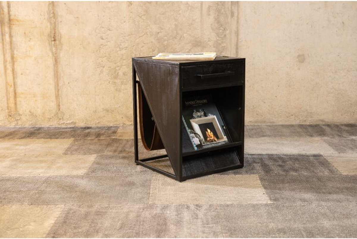Magazine Reader Mangohout Zwart