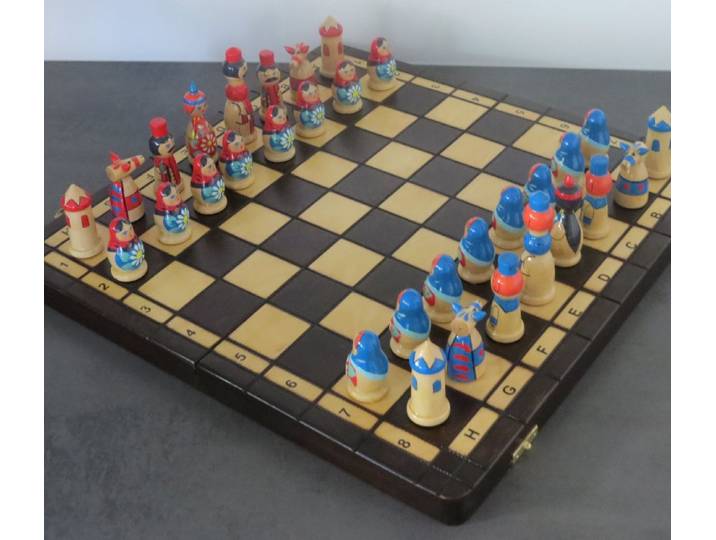 Holzprodukte Spielesammlung Schach Schachspiel Babuschka Matroschka Matruschka Holz SET