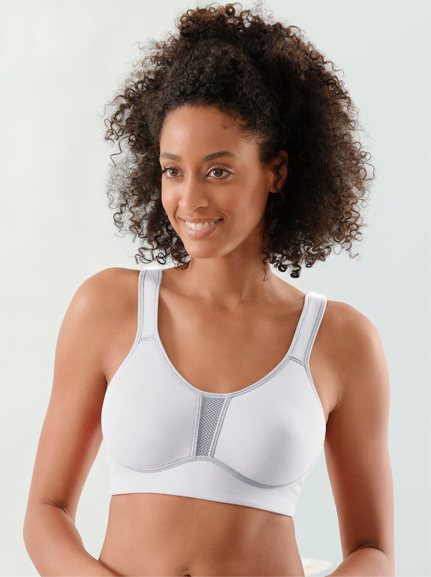 Sport-BH VIANIA, Damen, Gr. 75, Cup E, weiss (weiß), 47% Polyamid, 41% Polyester, 12% Elasthan, BHs Sport-BH weiß 75, Cup E