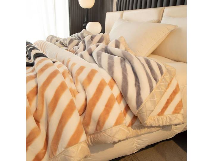 Couverture Double couche épaisse, crryptage, fourrure en peluche, couette de sieste de bureau d'hiver, feuille Raschel en molleton de corail doux, quatre saisons