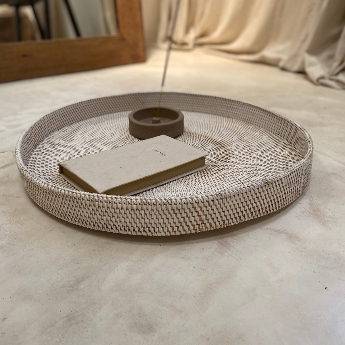 Rond rotan dienblad - wit - groot 50 cm