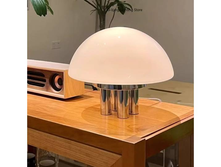 Champignon lait blanc verre Style rétro LED lumières romantique nordique décor à la maison salon étude chambre lampe de Table chaude