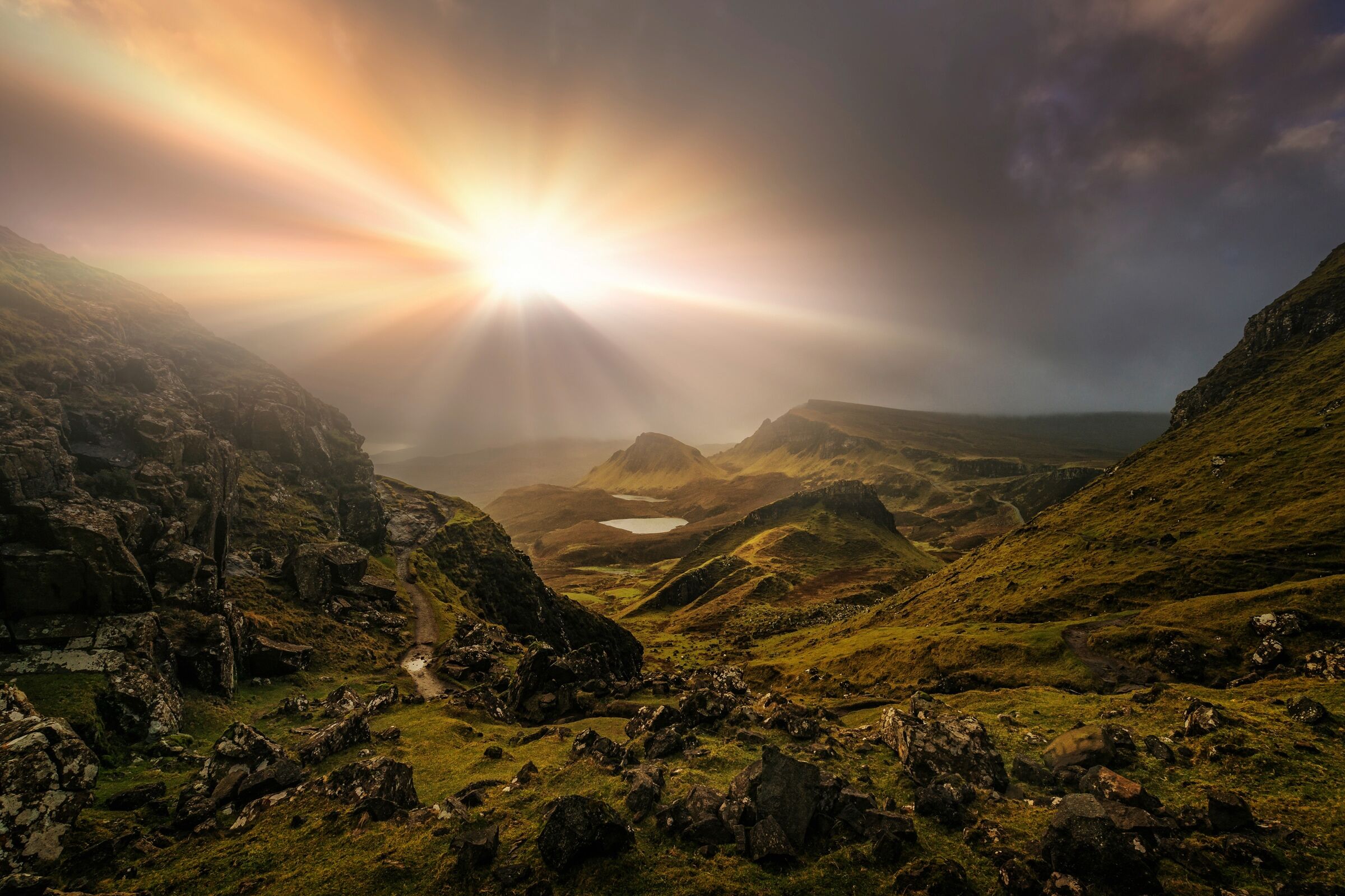 Fototapete PAPERMOON "Photo-Art MATT ANDERSON, TROTTERNISH RIDGE GEGENLICHT", bunt, B:1,5m L:1,11m, Vlies, Tapeten, Fototapete