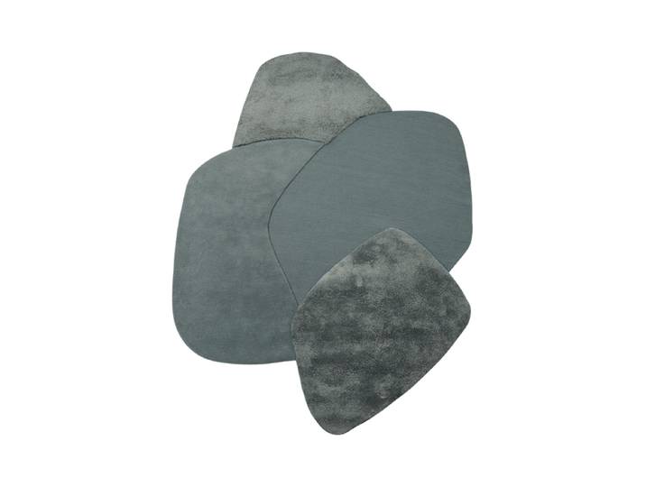 Design Teppich „Mola“, Dusty Blue 140 x 195 cm AYTM