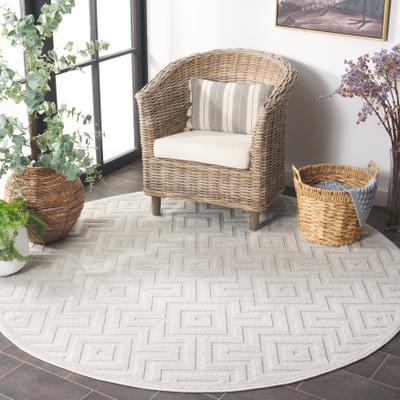 SAFAVIEH Stella Yevgeniya Transitional Rug