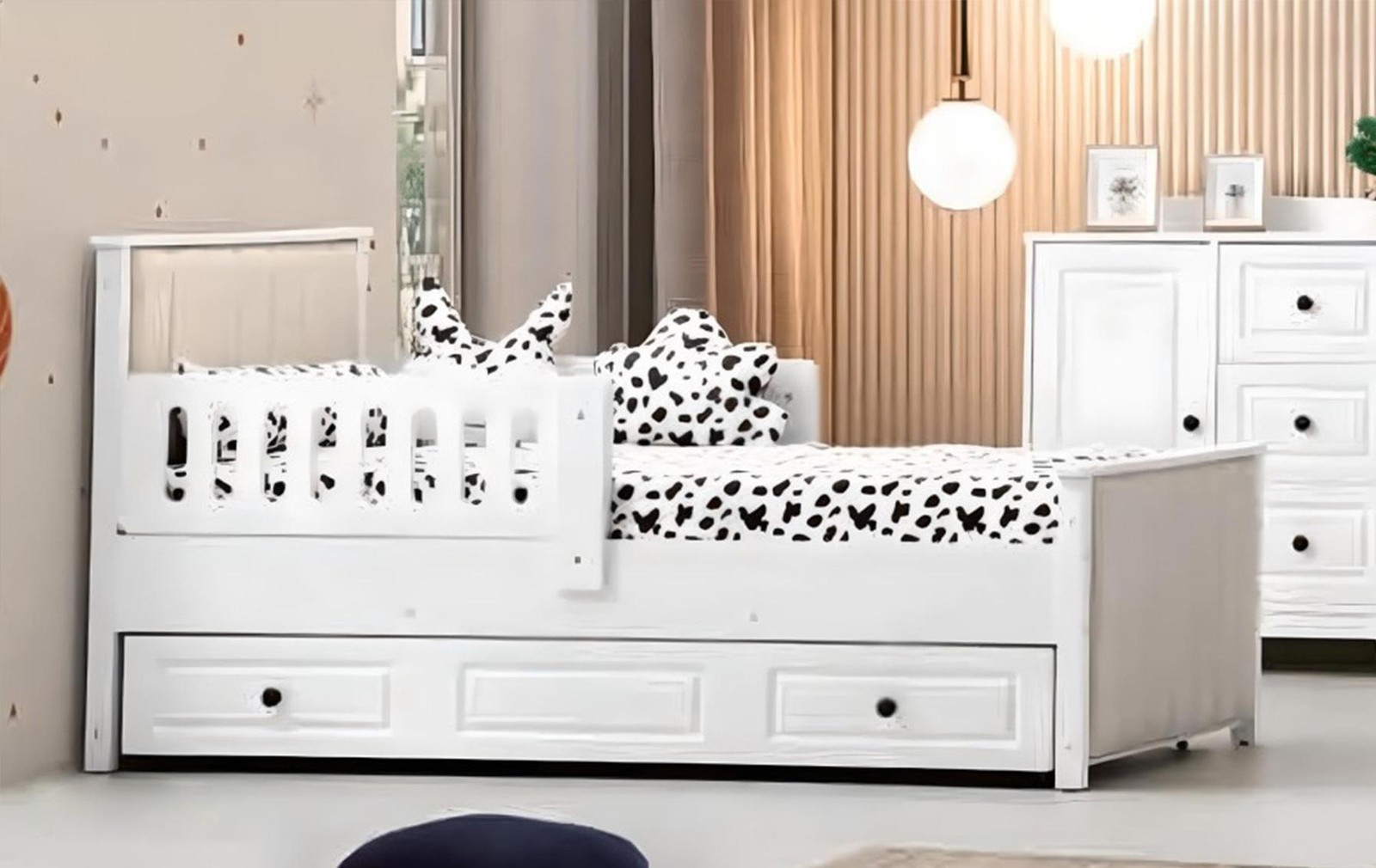 Wit houten multifunctioneel kinderbed met uitschuifbaar gedeelte