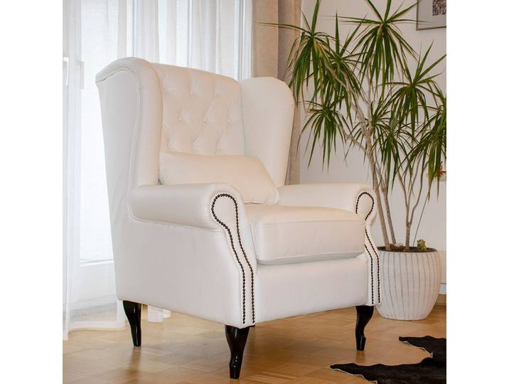 Lola Ohrensessel Greta Chesterfield echtes Leder weiß