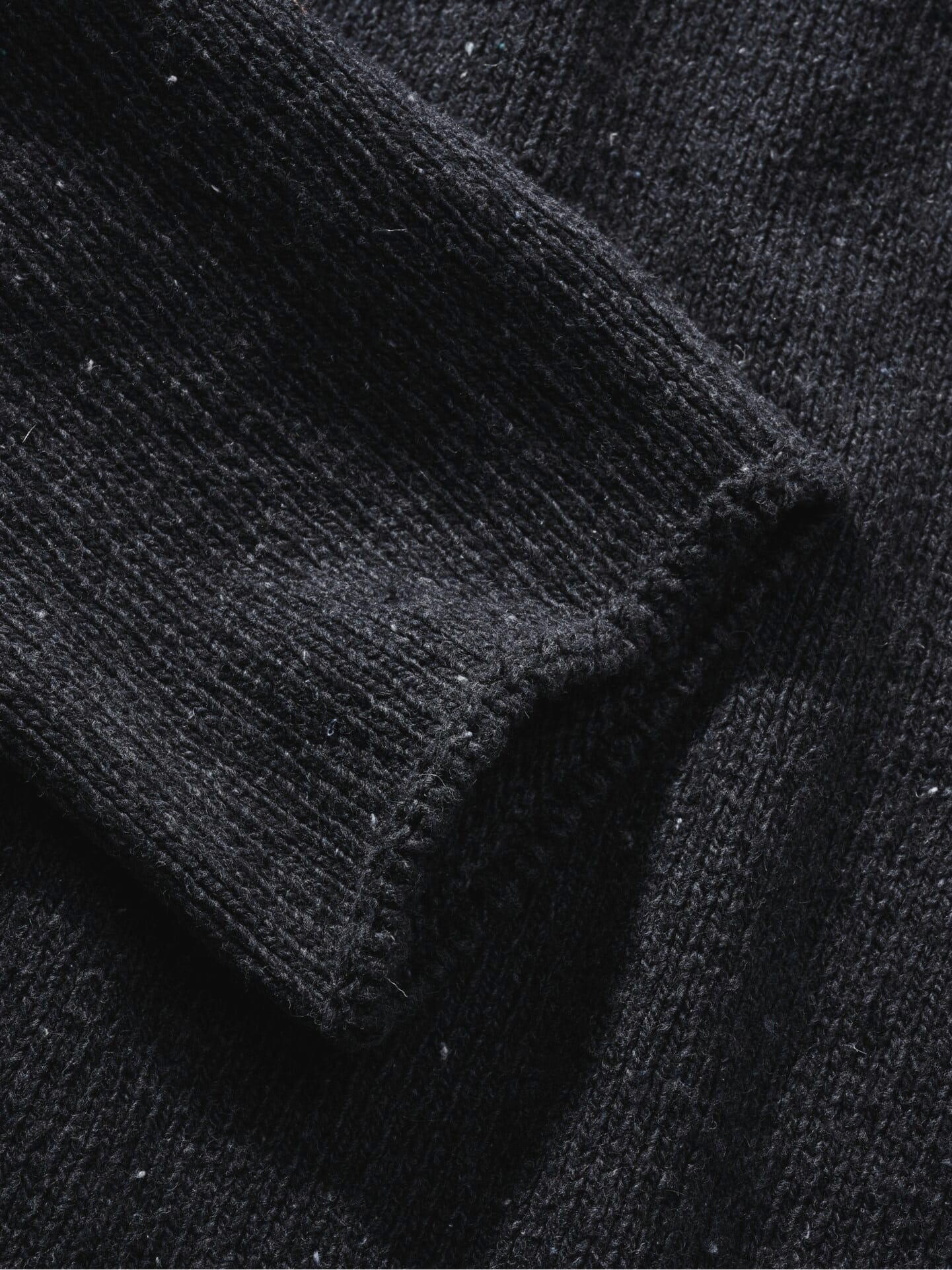 Mey & Edlich Upcycled Sweater Schwarz 54