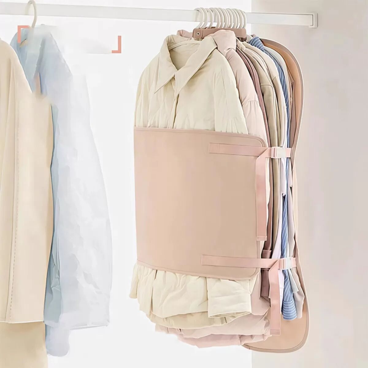 INF 2er-Set Kleideraufbewahrungstaschen aus Satin – Faltbare Hänge-Kleiderschrank-Organizer Rosa