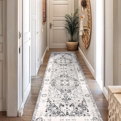 World Rug Gallery Vintage Oriental Distressed Medallion Rug
