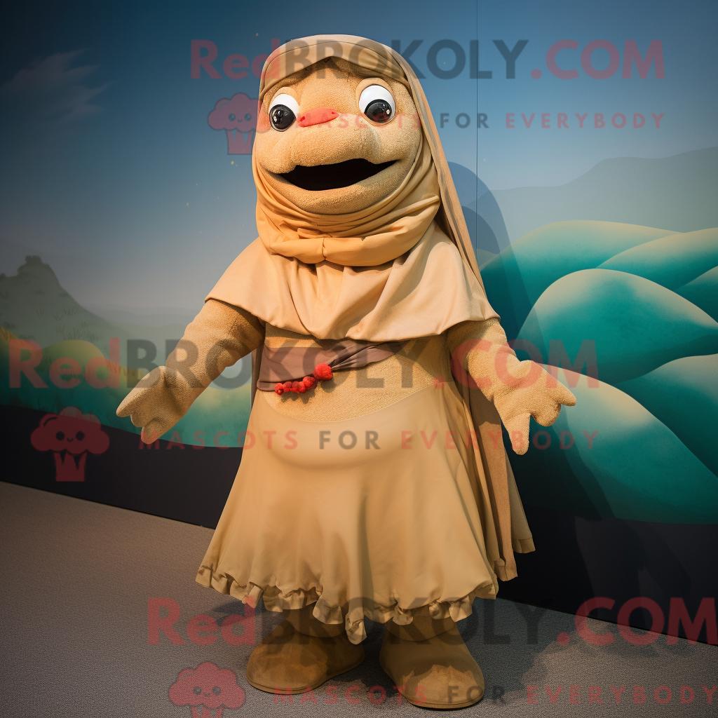 Maskottchenfigur REDBROKOLY eines braunen Kabeljaus mit Wickelrock und Fäustlingen