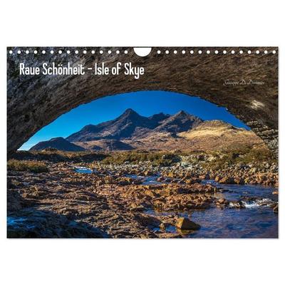 Raue Schönheit - Isle of Skye (Wandkalender 2027 DIN A4 quer), CALVENDO Monatskalender