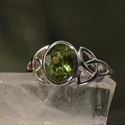 Drachensilber Peridot Ring Edelstein Damenring keltisches Design Silberring 925 Silber 52 - Silber;Grün;Geometrisch
