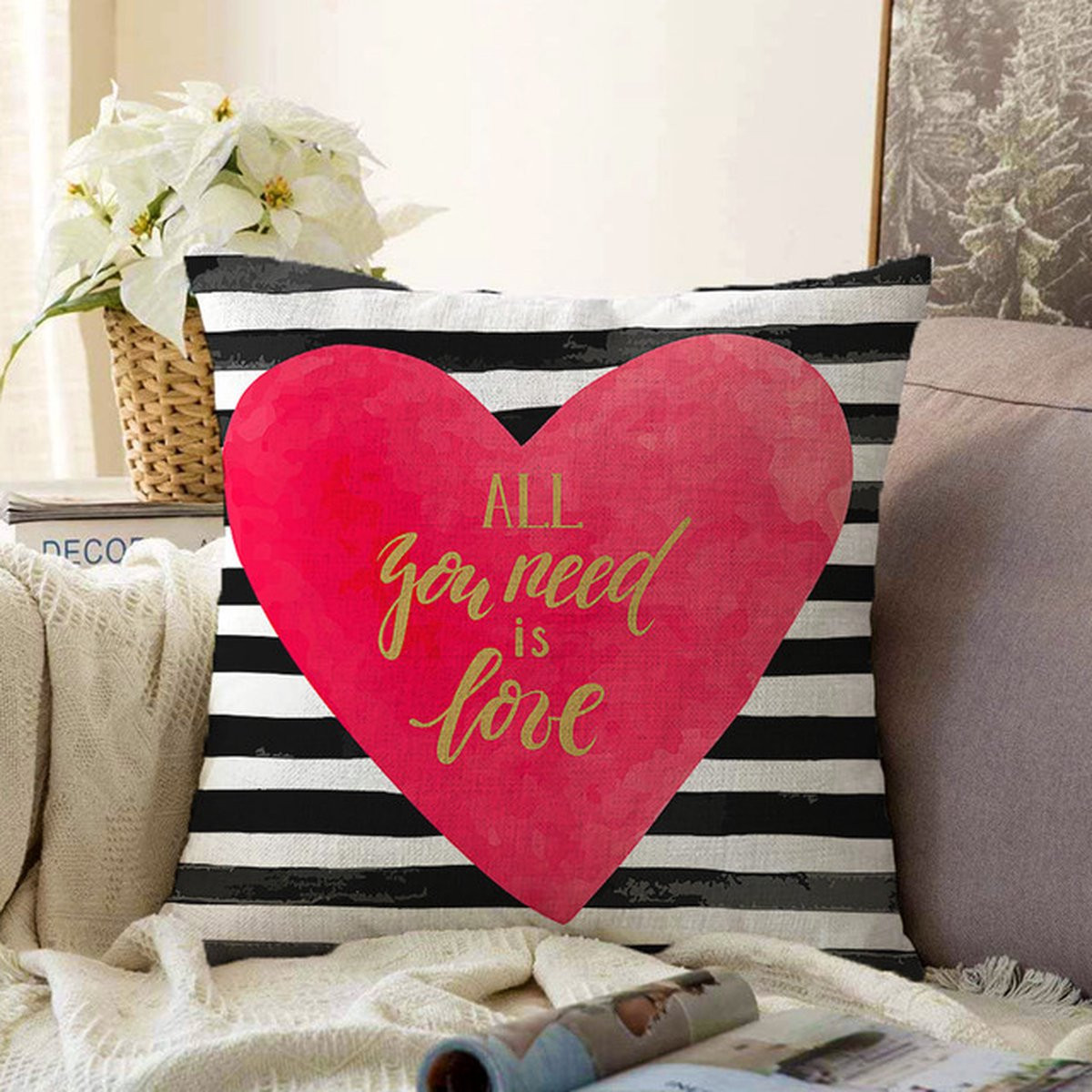 De Groen Home Velvet Kussensloop All you need is love - 45 x 45 cm