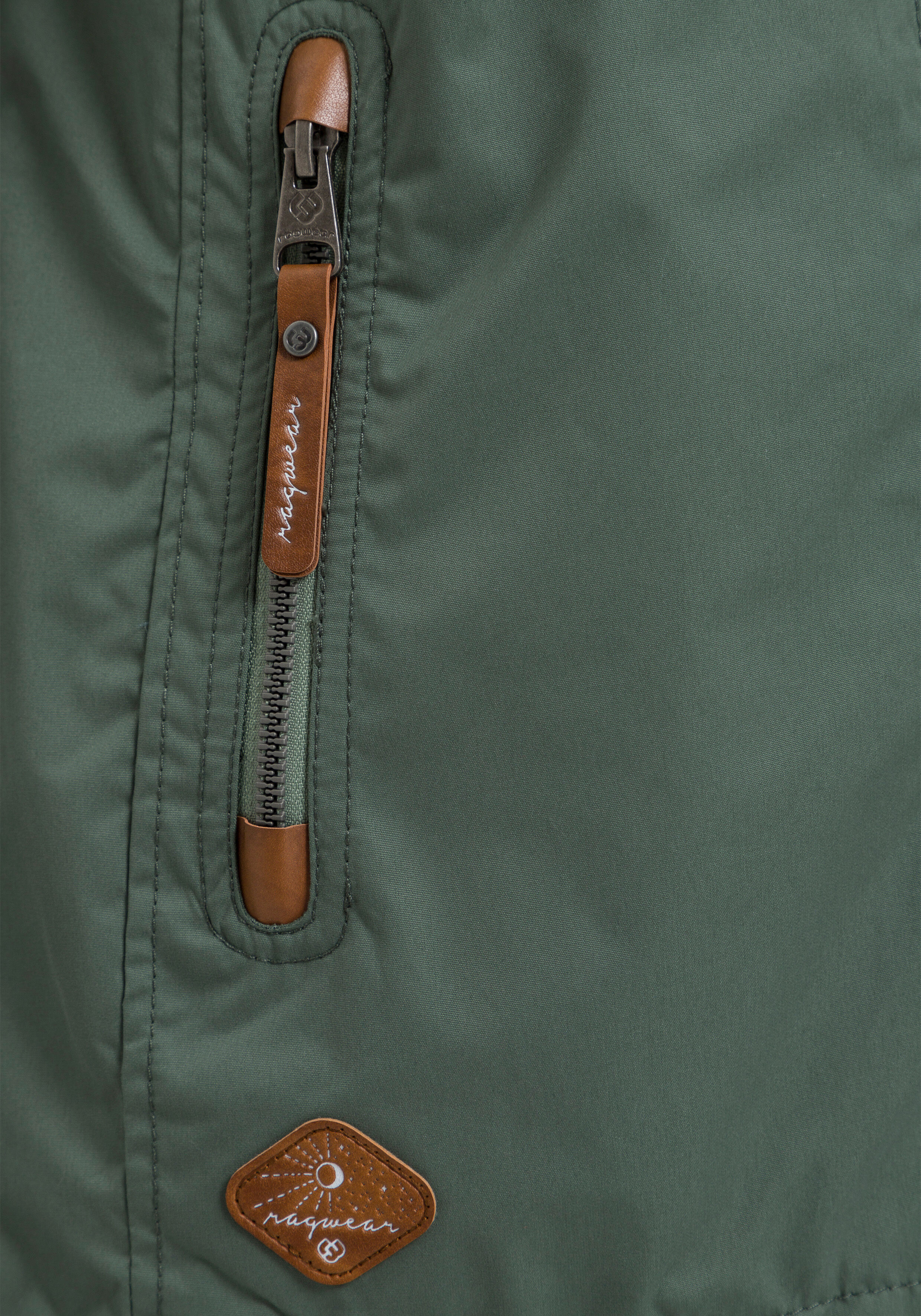 Funktionsjacke RAGWEAR "ZUZKA", Damen, Gr. 3XL, grün (olive), Web, Obermaterial: 100% Polyester, kontrastfarbene Details, unifarben, figurbetont Po-bedeckend, Jacken Funktionsjacke, stylische Übergangs-Outdoor-Jacke Water repellent coating olive 3XL