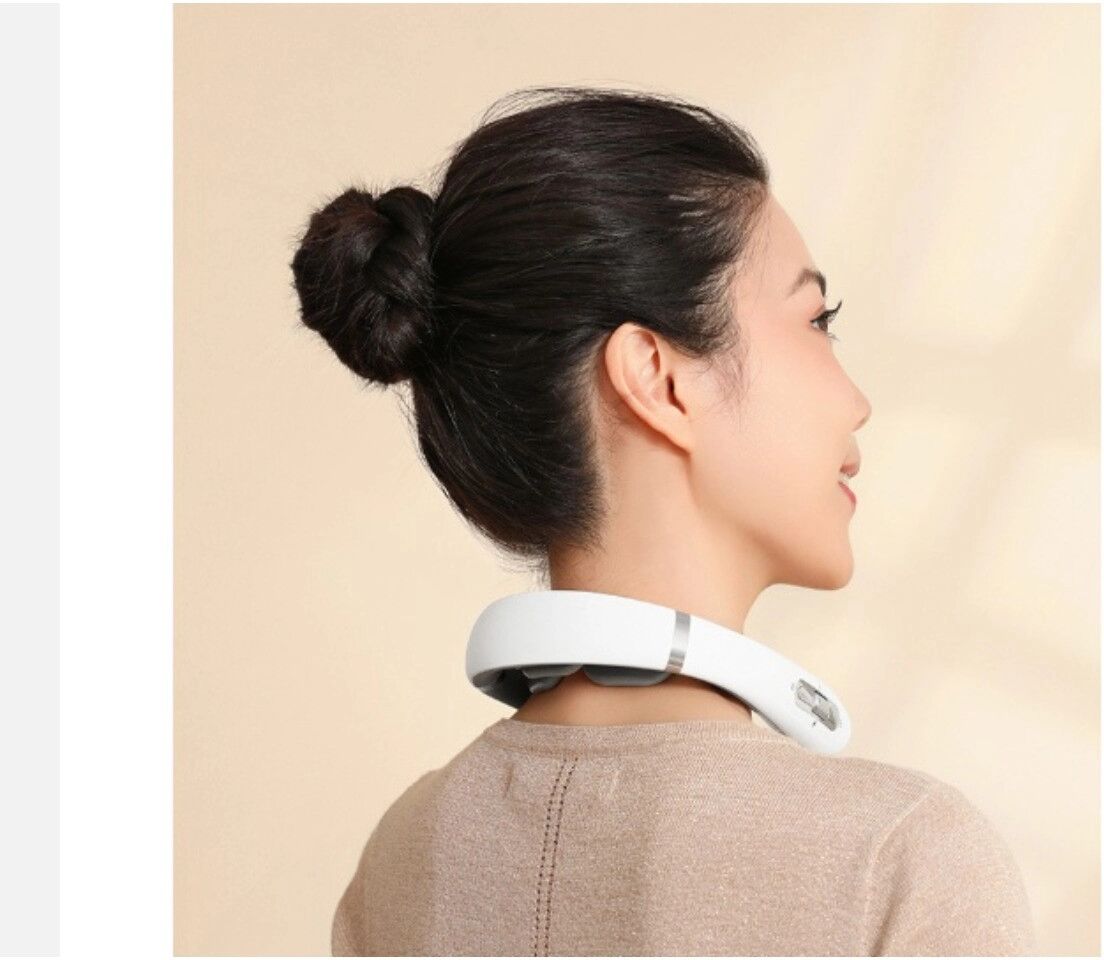 INF F12 Smart 3-in-1 U-förmiger Nackenmassager mit EMS, Wärmetherapie, 16 Intensitätsstufen und wechselbaren Aufsätzen