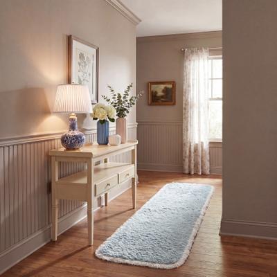 SAFAVIEH Handmade Casablanca Aoiffe Shag Wool Rug