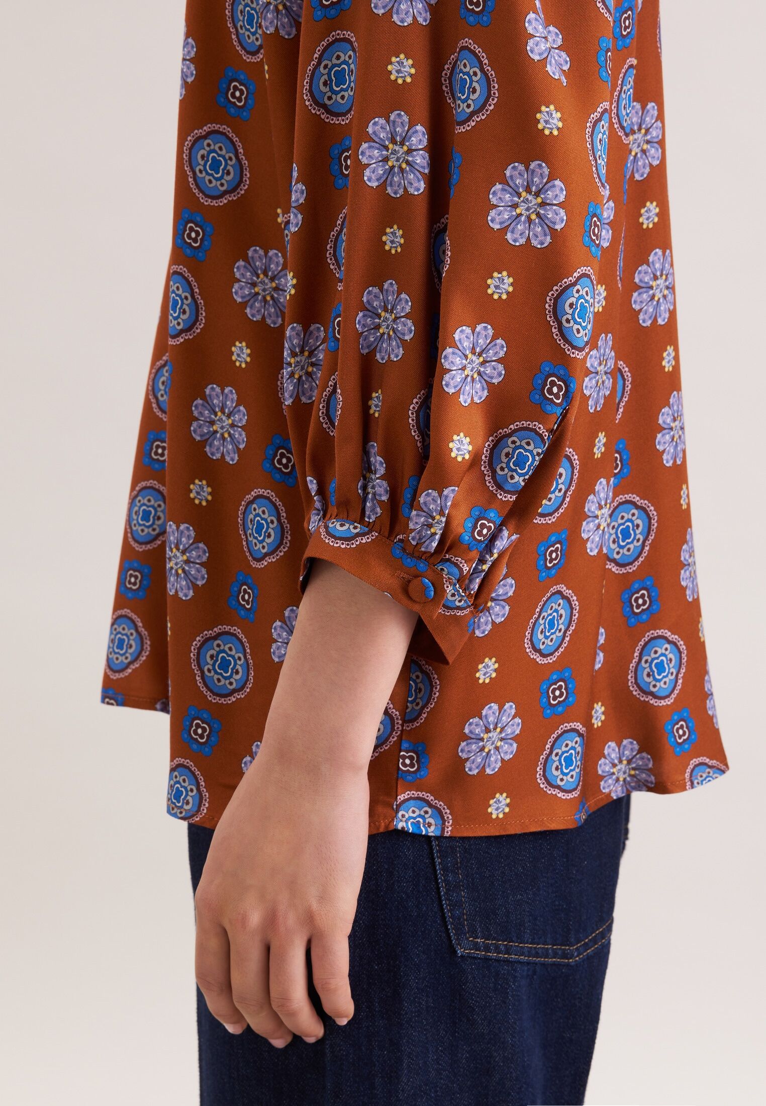 Klassische Bluse SEIDENSTICKER, Damen, Gr. M (38), braun (curry), 100% Viskose, gemustert, regular fit, V-Ausschnitt, Blusen Klassische Bluse, Tunika Druck
