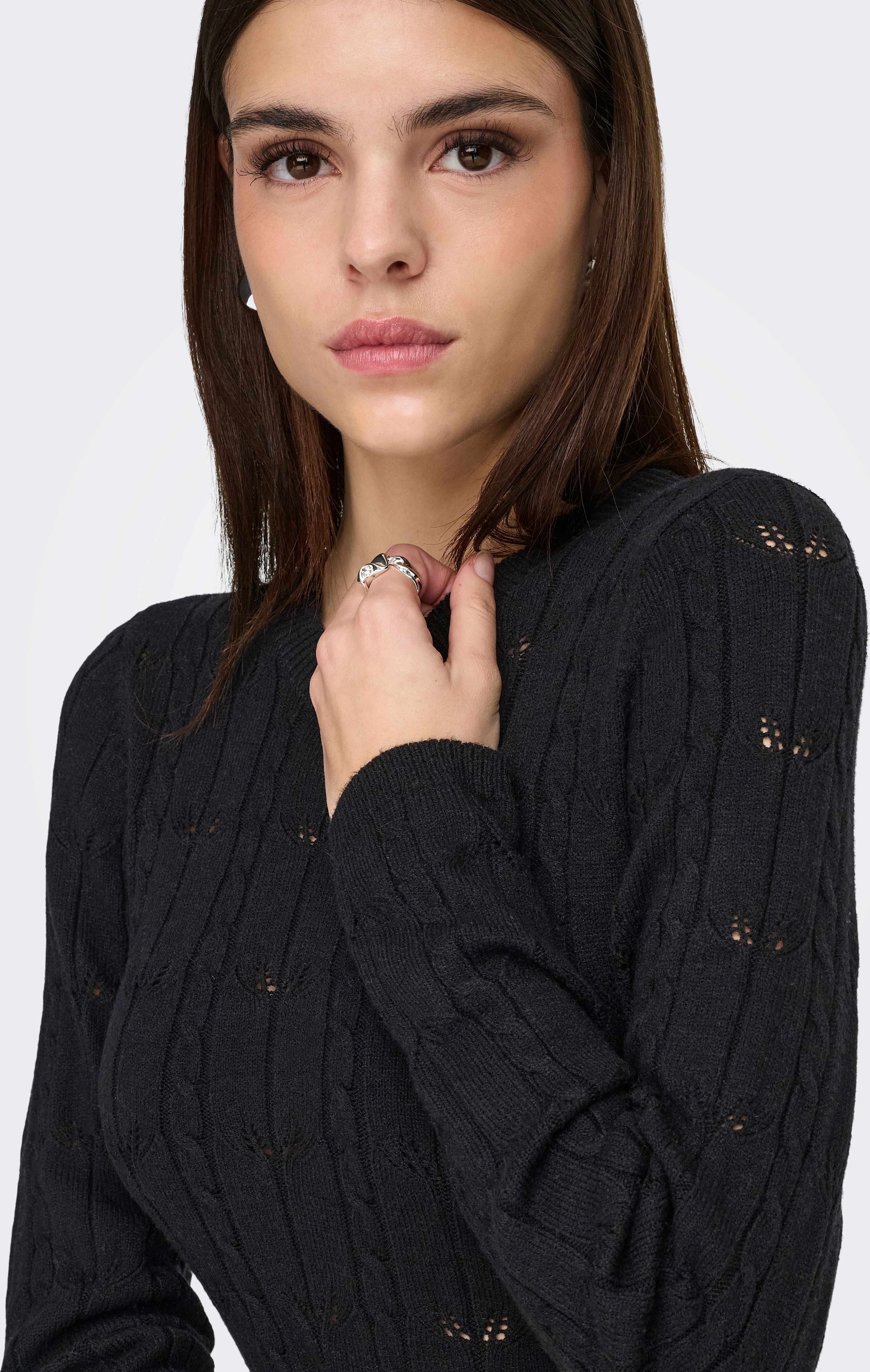 Strickkleid ONLY "ONLKATIA LIFE LS O-NECK CABL DRES EX KNT", Damen, Gr. S, N-Gr, Langarm, Strick, schwarz, Strick, Obermaterial: 50% Viskose, 27% Nylon, 23% Polyester, unifarben, regular fit Midi, Rundhals, Kleider Strickkleid, Viskosemischung, regular fi