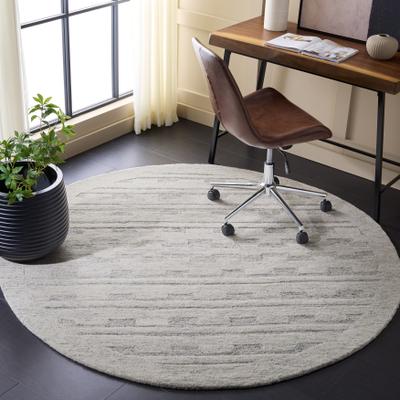 SAFAVIEH Handmade Harvest Bozhidarka Wool Rug