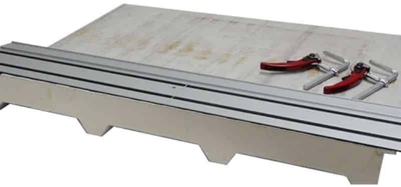 JEPSON Power JEPSON Rail de guidage 1,40 m avec 2 serre-joints - 608275SET