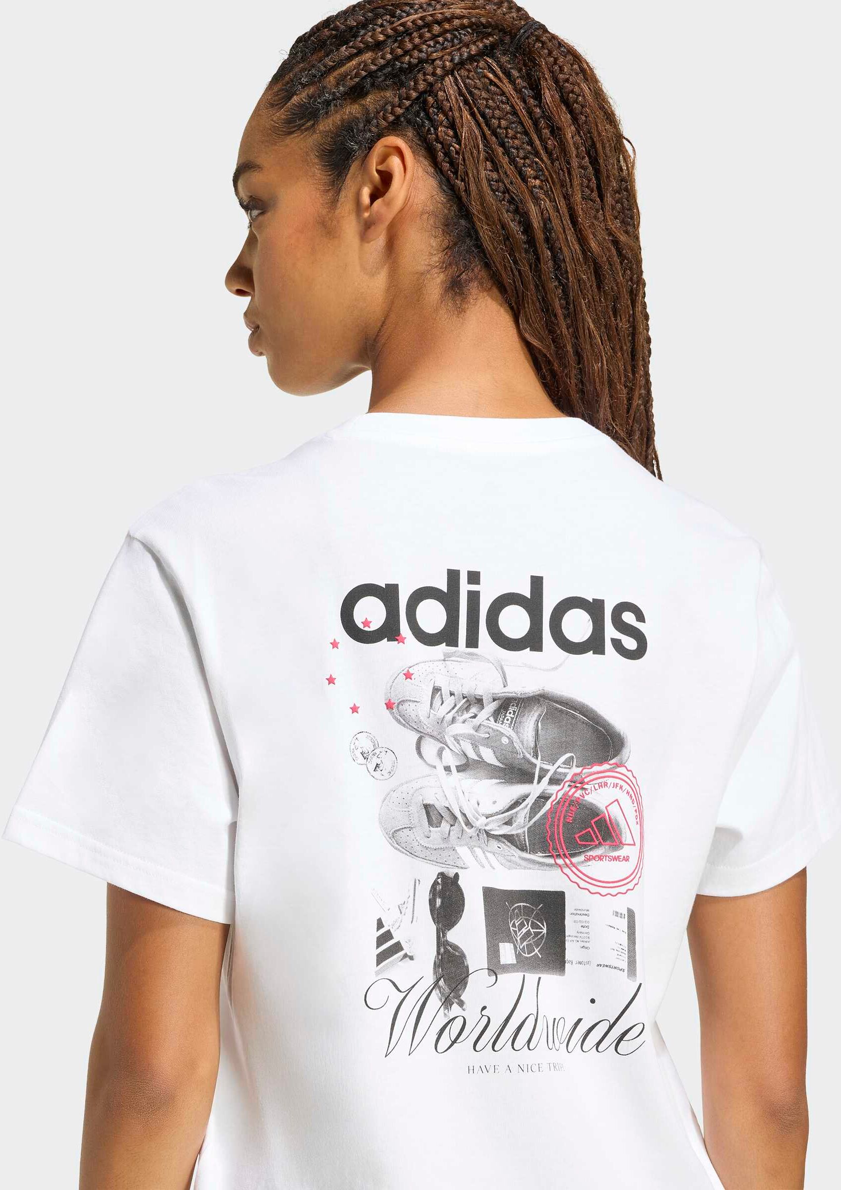 T-Shirt ADIDAS SPORTSWEAR "TRAVEL GRAFIK ; LOCKER GESCHNITTEN", Damen, Gr. M, weiss (weiß), Obermaterial: 100% Baumwolle, Shirts T-Shirt weiß M