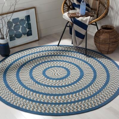 SAFAVIEH Handmade Braided Levina Country Rug