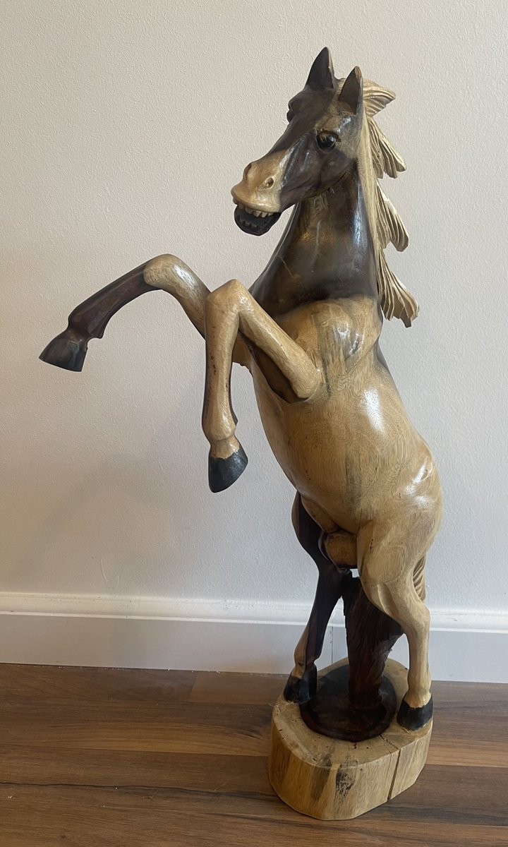 Handgemaakt houten steigerend paard maat L