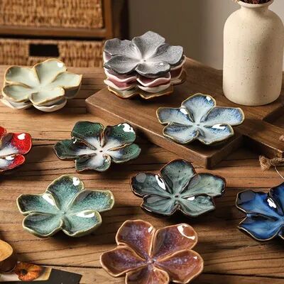 ModernMart Vintage Flower Shaped Ceramic Sauce Dish Multi Color Mini Decorative Plate h