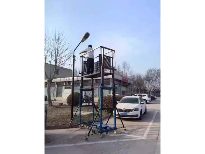 Nouvelle plateforme élévatrice mobile, échafaudage électrique, décoration intérieure et extérieure, travaux en hauteur, site de chantier, pliable et démontable