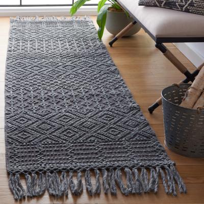SAFAVIEH Handmade Casablanca Radoica Rug