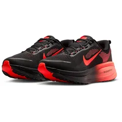 NIKE Vomero 18 Laufschuhe Herren 019 - black/bright crimson-university red 44