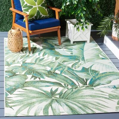 SAFAVIEH Barbados Ennia Tropical Indoor/Outdoor Waterproof Rug