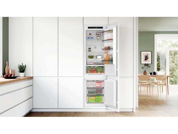 BOSCH Einbaukühlgefrierkombination Serie 4 KIN96VFD0, 193,5 cm hoch, 55,8 cm breit, Extra viel Platz für frischen Lebensmittel dank VitaFresh XXL