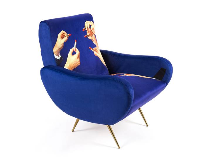SELETTI fauteuil rembourré TOILETPAPER ARMCHAIR (Lipsticks - Tissu en polyester, Structure en bois, polyuréthane et métal)