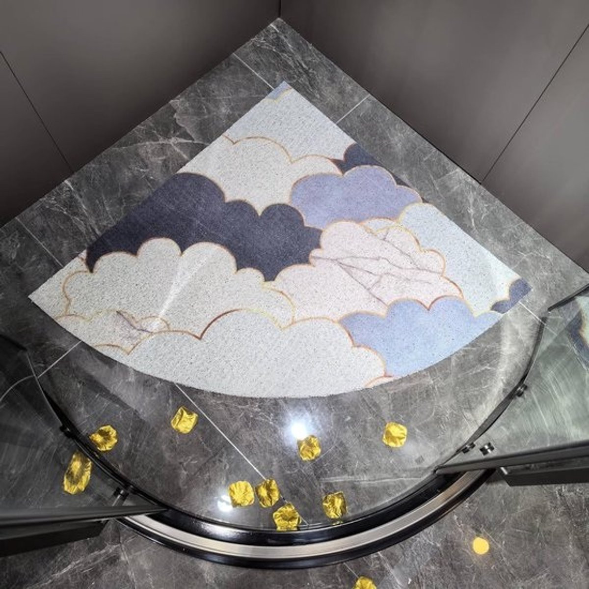 Grijs antislip hoekdouchemat van zacht PVC met loofah structuur - 80 x 80 cm