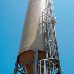 Günzburger Steigtechnik mehrzügige Steigleiter mit Rückenschutz (Maschinen) Aluminium eloxiert 17,16 m - 500256