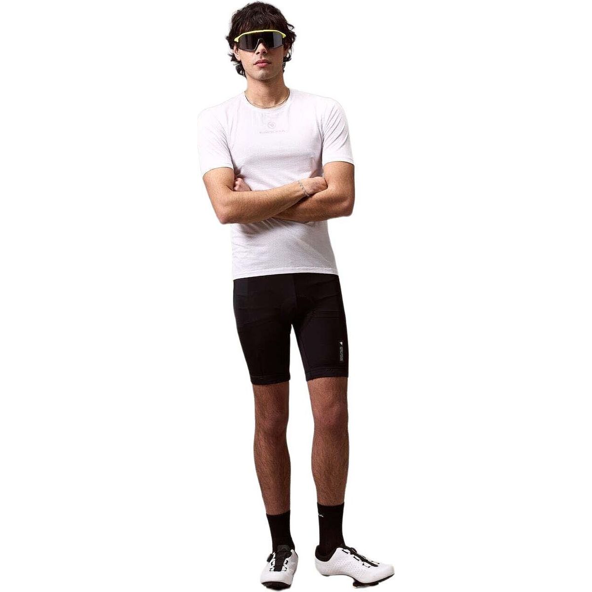 Endura 6 Panel Short black S R-E4079-S-black