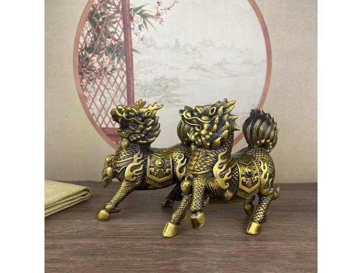Ornement chinois en cuivre pur, paire de qilin, ornement de bureau exquis de style chinois, décoration de la maison