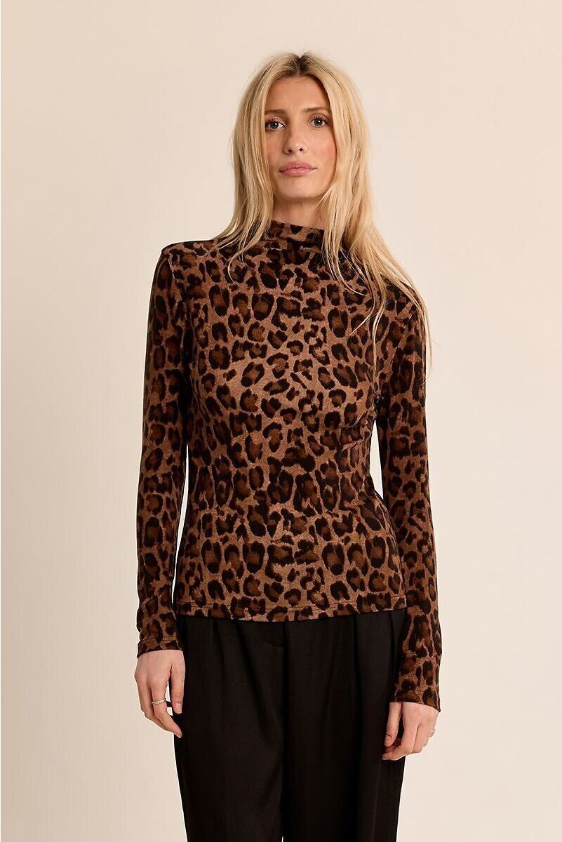 MOLLY BRACKEN Pull col roulé imprimé léopard