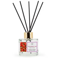Fragrance and Style GmbH Reed Diffuser, Aroma Diffuser, Duftöl Diffuser | Strawberry Kiss | 100 ml, Glas, ohne Flamme & Strom, für Wohnzimmer
