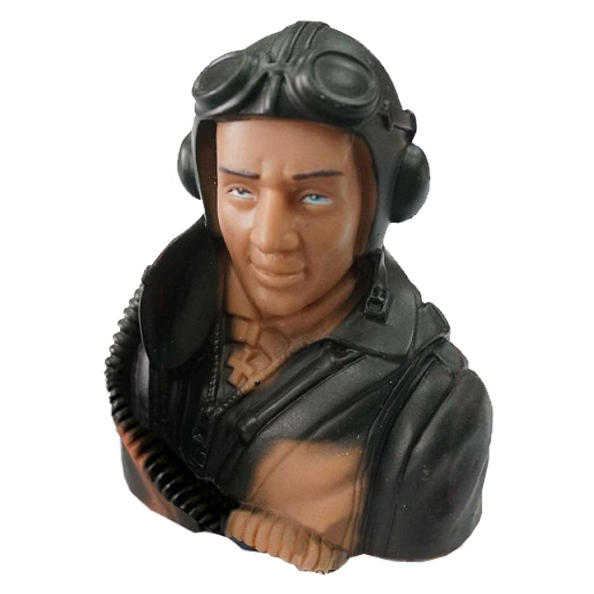 Planet-Hobby 1/5 WWII German Pilot Höhe 105mm, Breite 95mm, Tiefe 60mm Gewicht: 68g (JBM-P011A-P)