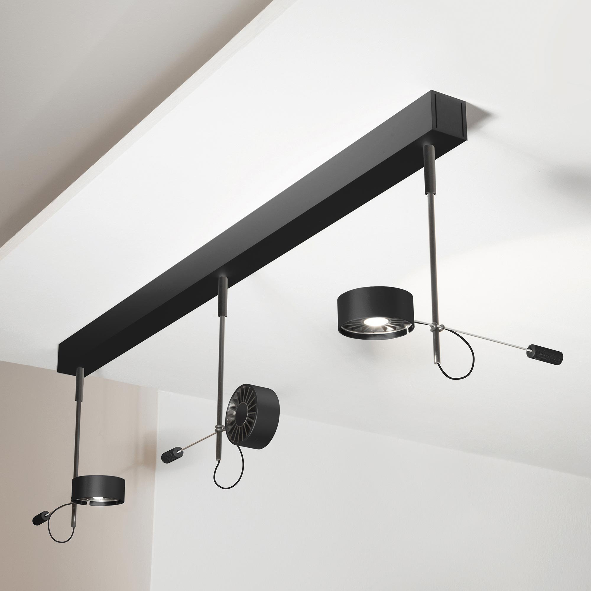 Absolut Lighting Absolut LED 3-flammig Deckenleuchte (schwarz) schwarz 457 LED WD3 SW